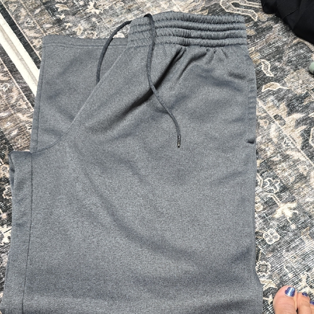 Under Armour Men's Charcoal Joggers